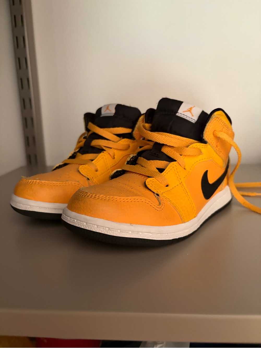 Nike Kids' Yellow Black Jordan 1 Sneakers 10C